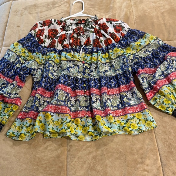 Alice + Olivia Multicolor Floral and Stripe Top - Picture 4 of 5
